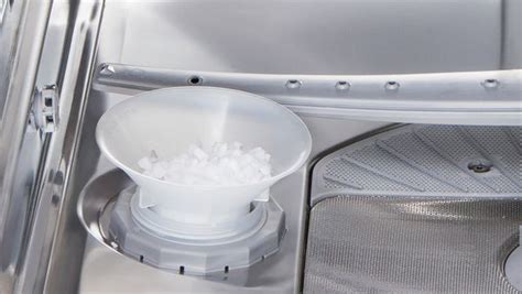 Do I Need Dishwasher Salt? | Bosch