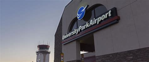 United Airlines Ticket Reservations at University Park Airport Terminal : AirportCityTerminals