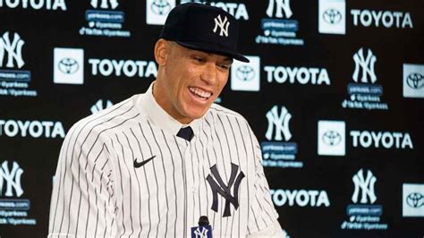 Aaron Judge to PILOT Yankees in 2023, officially announced as Bronx ...