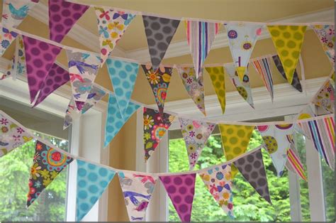 DIY fabric flag bunting banner | Diy banner, Fabric banner diy, Flag banner diy