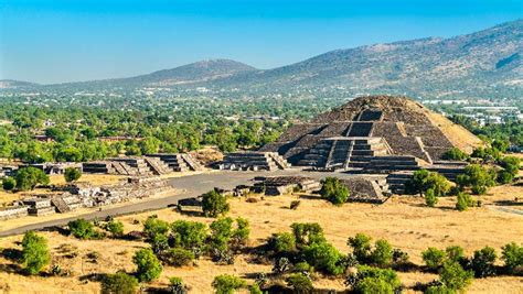 Natural Cave Helps Explain Teotihuacan’s Pyramid of the Moon | Ancient ...