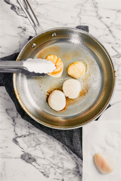 How to Pan Sear Scallops + How to Buy Scallops — Zestful Kitchen