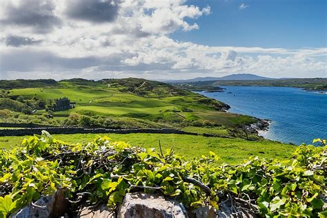 Clifden Castle - Ireland Highlights