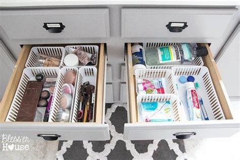 29 Space-Efficient Bathroom Storage Ideas that Look Beautiful