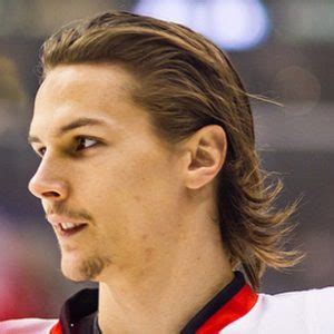 Top 30 Effortless Hockey Flow Haircuts for Easygoing Men