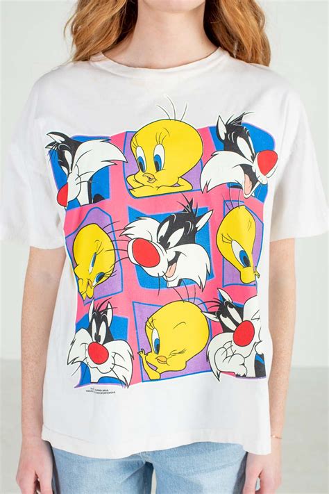 Vintage T-Shirt - 1000's in stock from $9.99 | Ragstock.com