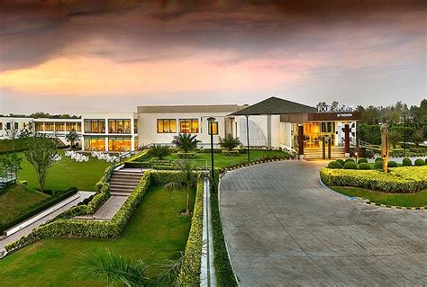 Extraordinary Wedding Resorts in Delhi We’ve Seen This Year - Blog