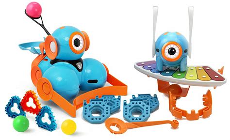 Wonder Workshop Dash Interactive Robot Toy Review - roboTOPicks