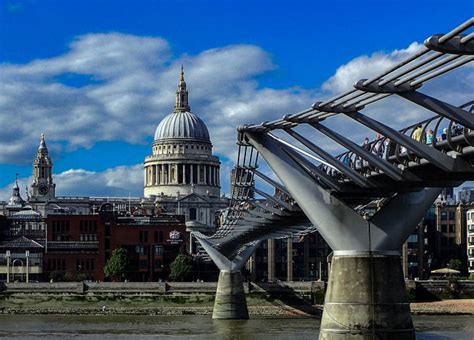 Who designed London’s “wobbly” Millennium Bridge? - ICON Magazine