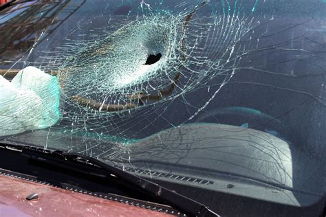 Is It Safe to Drive With a Cracked Windshield? | Windshield Repair