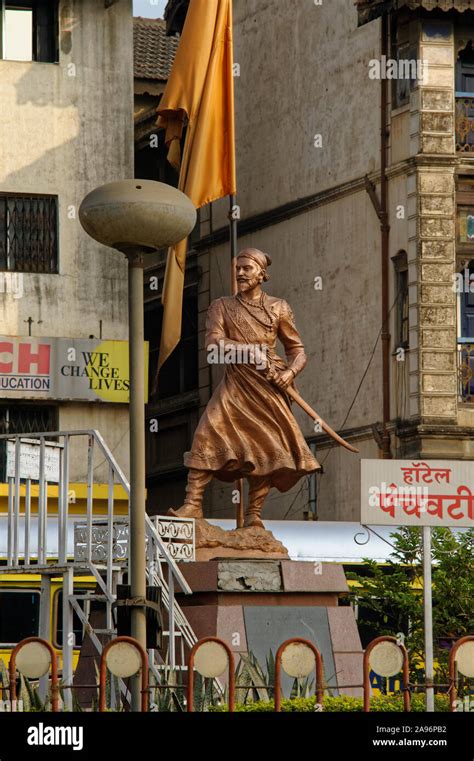 Statue of great Shivaji Maharaj Stock Photo - Alamy