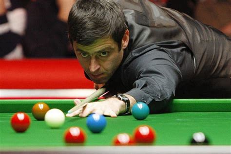 Ronnie O'Sullivan sets new tons record, enters snooker Masters semis