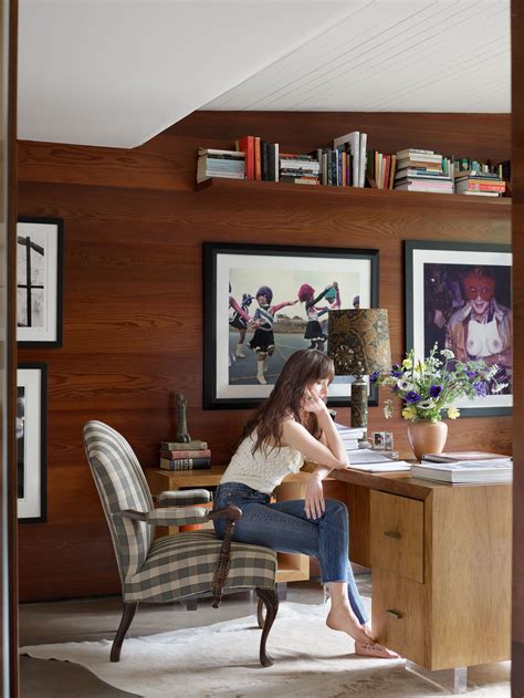 Get the Look of Dakota Johnson's Cozy L.A. Home | Architectural Digest ...