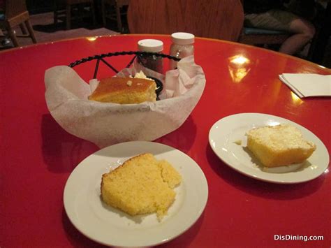 Review: The Whispering Canyon Café - DisDining