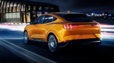 Cyber Orange Metallic color officially previewed by Ford | Bronco6G ...