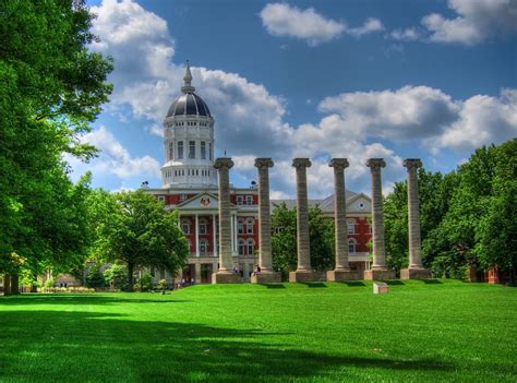 The Columns at the University of Missouri | "M-i-z --- z-o-u… | Flickr