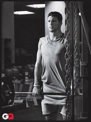 Tim Tebow Workout Photos and Workout Routine Video