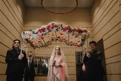 An Authentic Kashmiri Bride Gets Hitched In A Multicultural Wedding