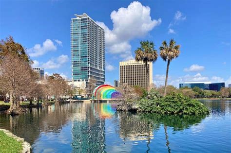 7 Things Kids will Love at Lake Eola Park - Orlando Parenting Magazine