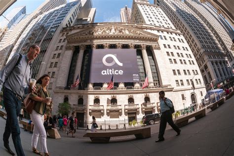 Altice USA pitches mobile to SMBs