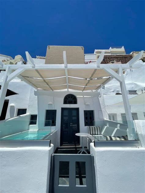 Top 10 Airbnbs With Private Pool In Santorini, Greece - Updated 2024 ...