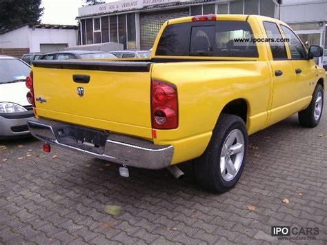 2008 Dodge Ram 1500 Hemi V8 truck - Car Photo and Specs