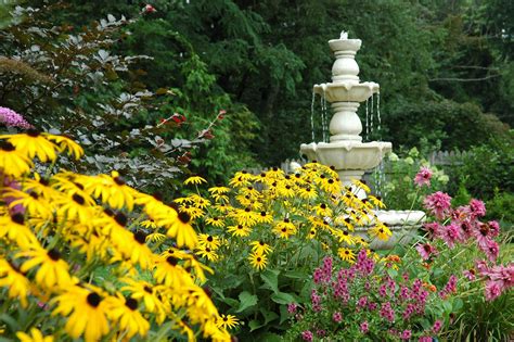 Ornamental and Formal Gardens by Foegley Landscape