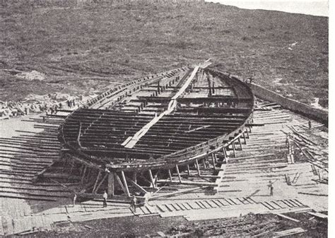 Roman wrecks of Lake Nemi | National Maritime Museum of Ireland