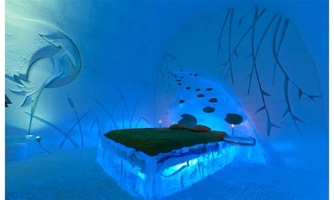 Igloo Hotels Around the World - DuJour