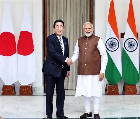 PM Narendra Modi meets with Japanese PM Fumio Kishida - TheDailyGuardian