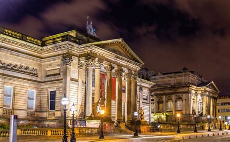 World Museum and the Walker Art Gallery in Liverpool Stock Image ...