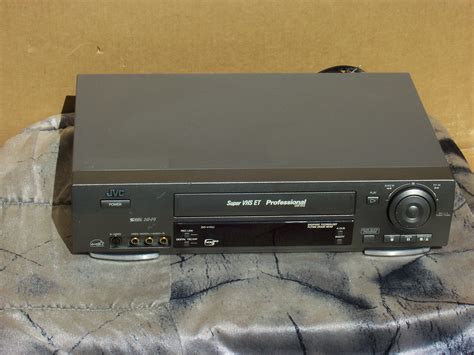 JVC SR-V10U Super VHS ET Professional Video Cassette Recorder - Imagine41