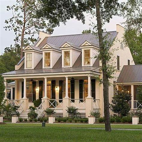 Nice 65 Stunning Farmhouse Porch Railing Decor Ideas https://roomadness.com/2018/01/30/65 ...