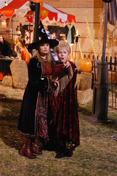 Outfit Inspiration From Halloweentown's Marnie Piper