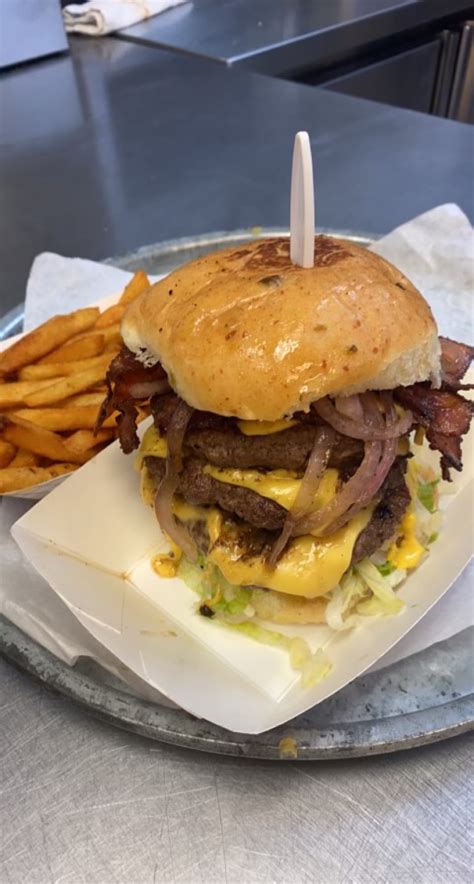 Grumps Burgers - Best Burger in Texas! - Granbury, Burleson, Cleburne, Stephenville