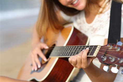 Test Your Creativity With These 7 Songwriting Challenges | The ...