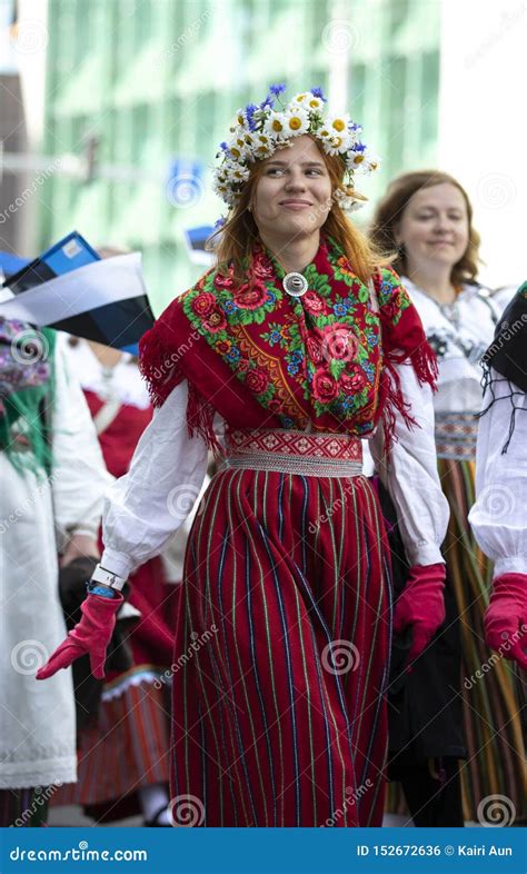 Estonian People in Traditional Clothing Walking the Streets of Tallinn ...