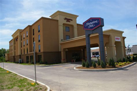 Hampton Inn Hotel