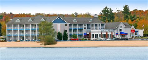 Mackinaw City Hotels - Ramada Inn Waterfront Hotel Amenities