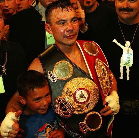 Tim Tszyu vs Dennis Hogan boxing | Why Kostya Tszyu is never at son's ...