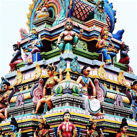 Dravidian art. . . . . #feeltheculture#dravidianart#southindiantemple#architure#colorfull# ...