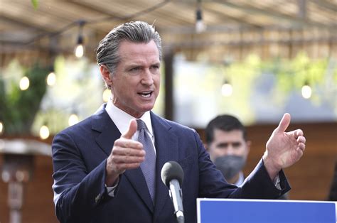 California Governor Gavin Newsom Threatens Water Use Cuts Due to Drought - Bloomberg