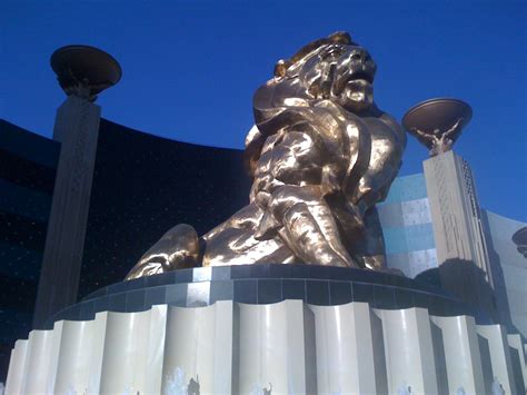 MGM Lion | Mgm lion, Mgm, Statue of liberty