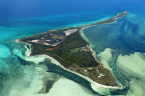 Private Islands for sale - Bird Cay - Bahamas - Caribbean