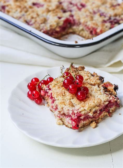 Red Currant Crumb Bars - Katie at the Kitchen Door | Recipe | Currant recipes, Berries recipes ...