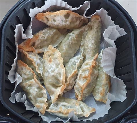 BIBIGO MANDU DUMPLING REVIEW - THE MOON WORLD