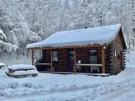 Secluded Pet-Friendly Cabins in Vermont for Your Next Getaway