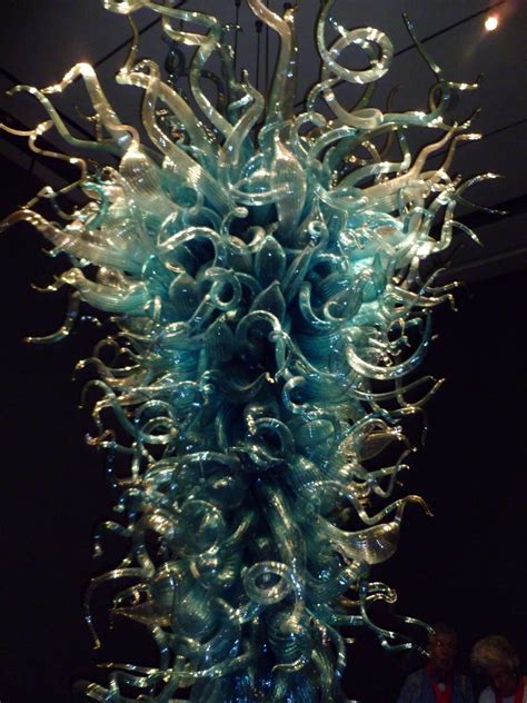 Two Ends of the Pen: Dale Chihuly Glass Exhibit