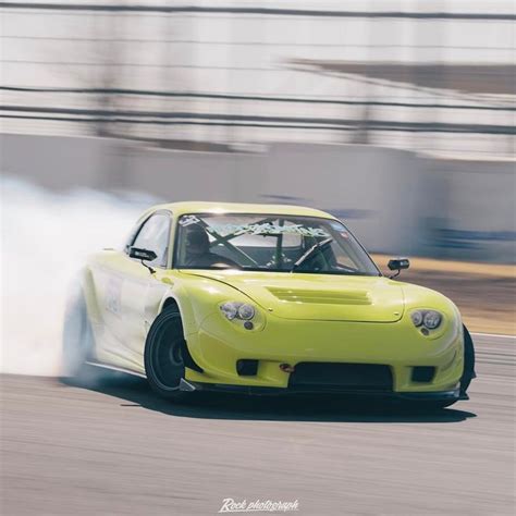 Drift FD3S. Photo by #RockPhotograph #REAmemiya #Mazda #Fd3s #Drift #Rx7 | Mazda, Mazda rx7, Ds ...