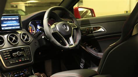 Mercedesbenz-CLA-2014-45 AMG Interior Car Photos - Overdrive